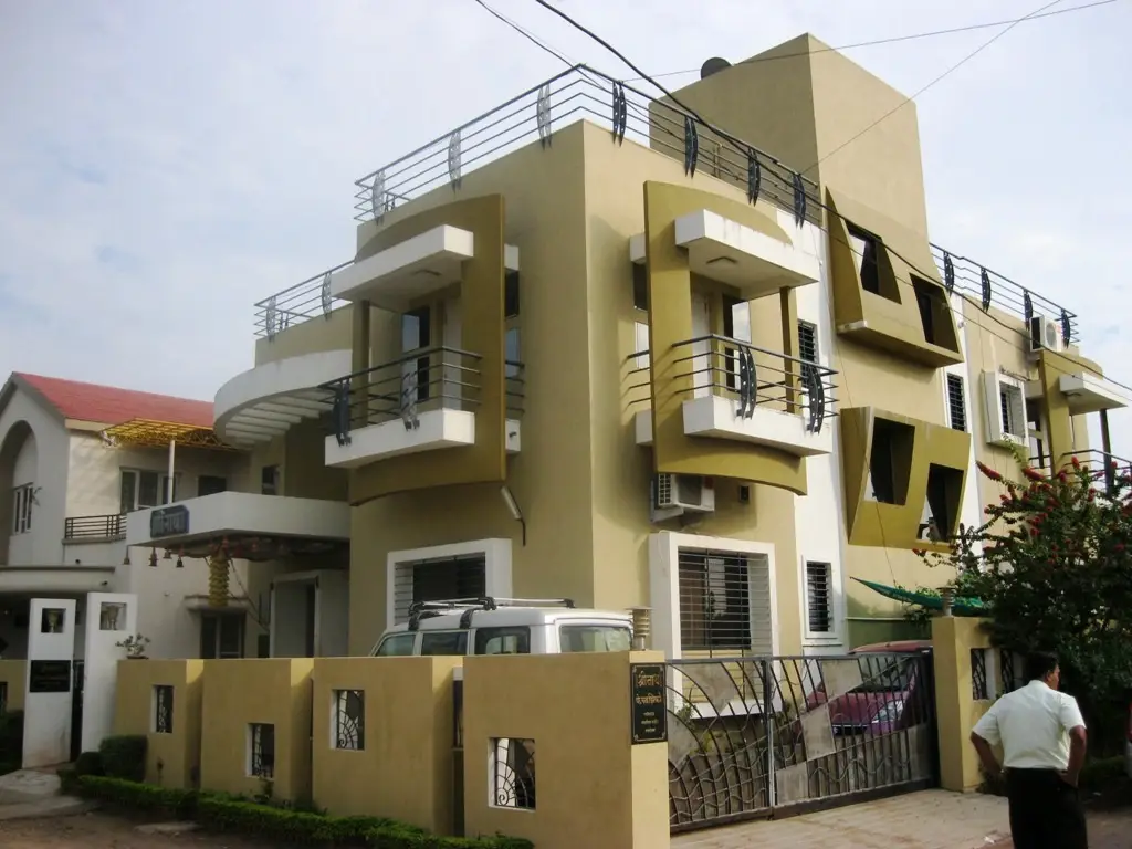 Zikare Omprakash Bungalows (4)